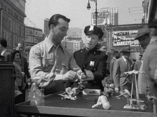 ezgif.com-gif-maker-40