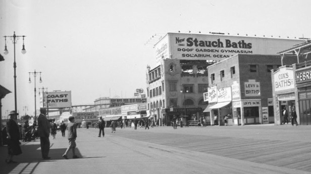 Coney Island Baths (Stauch's in FG) - circa 1930
