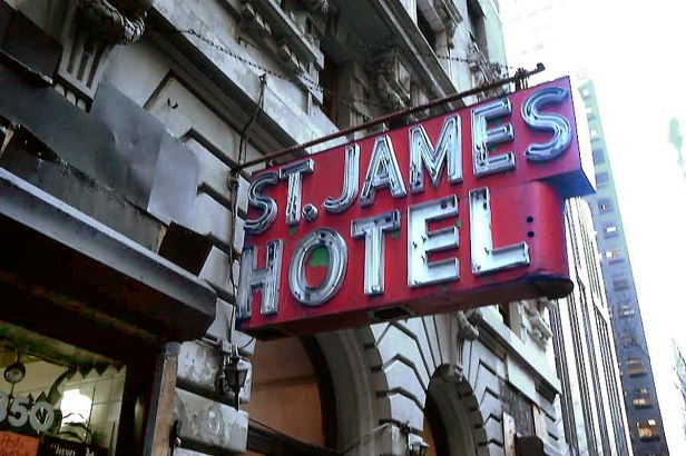 big-hotel-stjames-2002