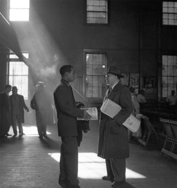 somebody-gym-1952-By John Vachon for Look Magazine