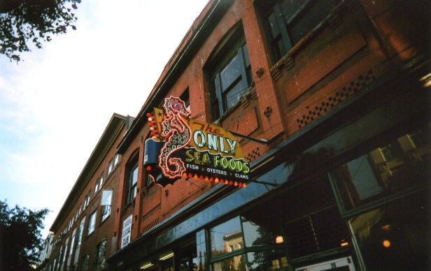 elf-coffee-seafood sign